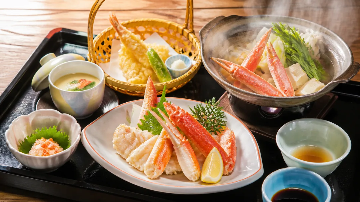 かに道楽 豊中店のランチメニューは、まず4つの御膳から選ぶの解説画像