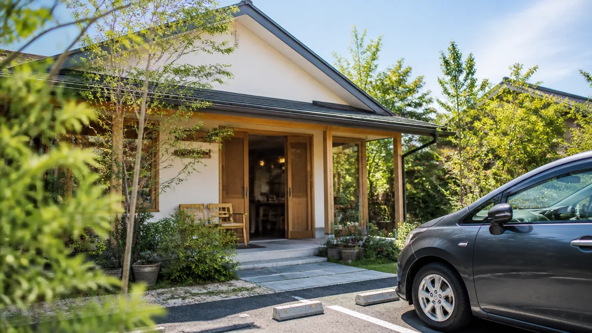 豊中で車を停めて入るなら、8台の一軒家か98席の長時間営業かの解説画像