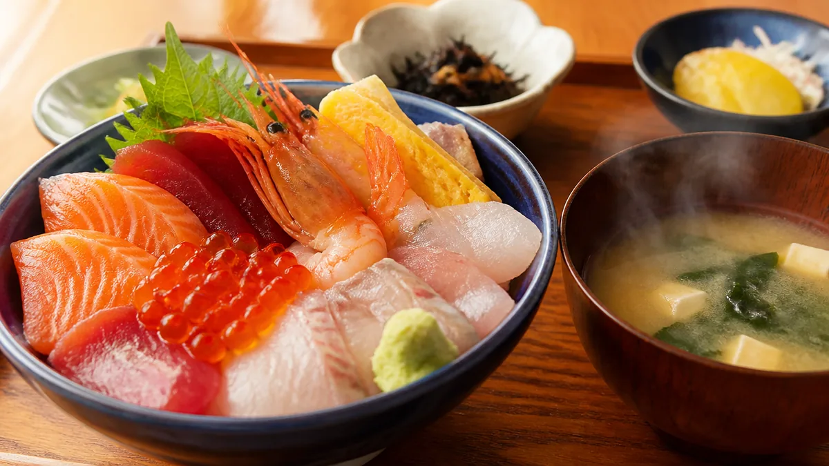 難波の海鮮ランチは「丼・刺身・食べ放題」の3タイプで選ぶの解説画像