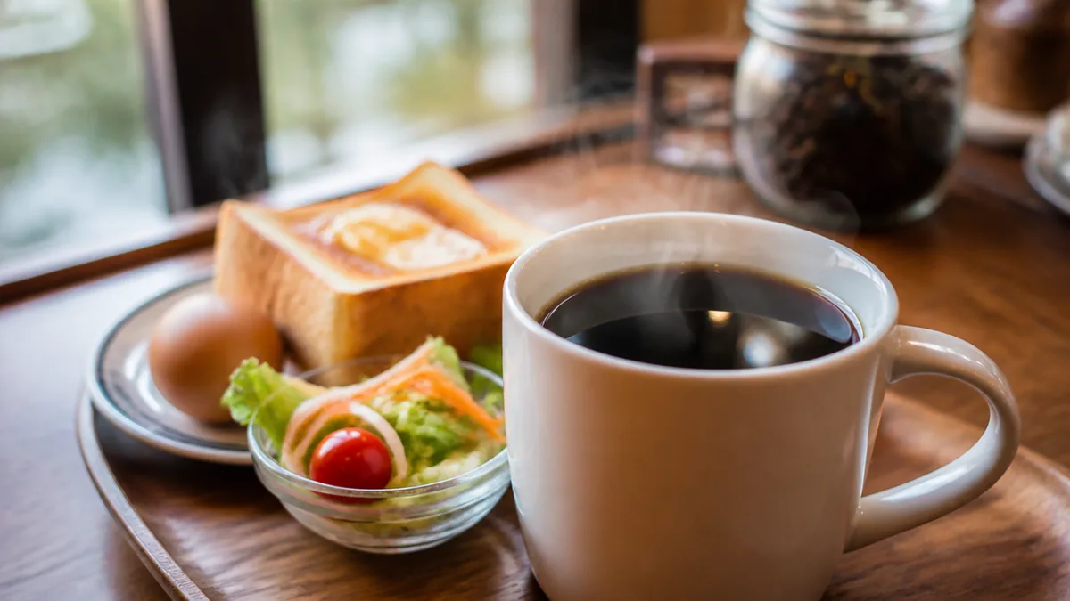 ハートコーヒー 高槻店は駅から256mの自家焙煎店｜モーニングと豆の量り売りの使い方のアイキャッチ画像