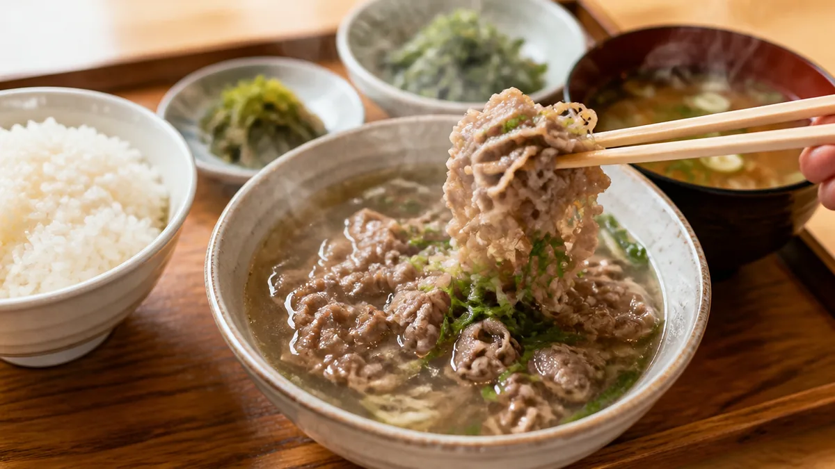 難波ランチで人気の店は「名物・速さ・くつろぎ」の3タイプに分かれるの解説画像