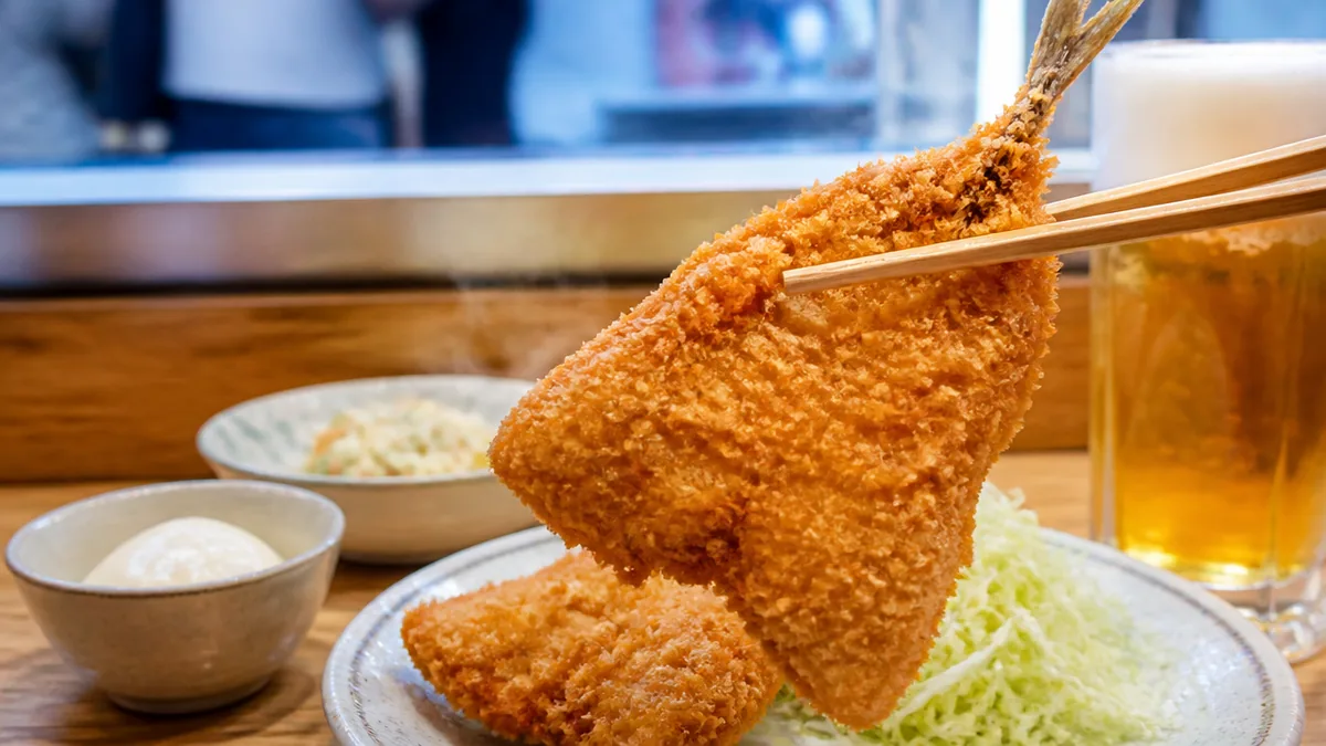 十三で昼から飲める6軒｜朝9時の大衆酒場から130円アジフライの立ち飲みまでのアイキャッチ画像